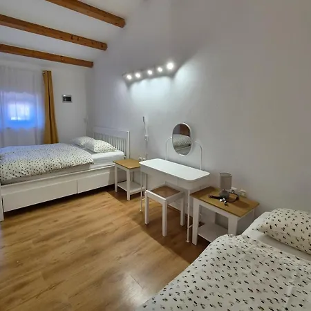 House With Wifi Rovinjsko Selo, - 3431 * 罗维尼