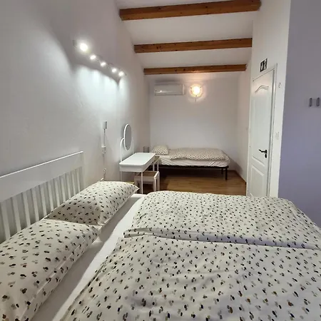 度假居 House With Wifi Rovinjsko Selo, - 3431 罗维尼